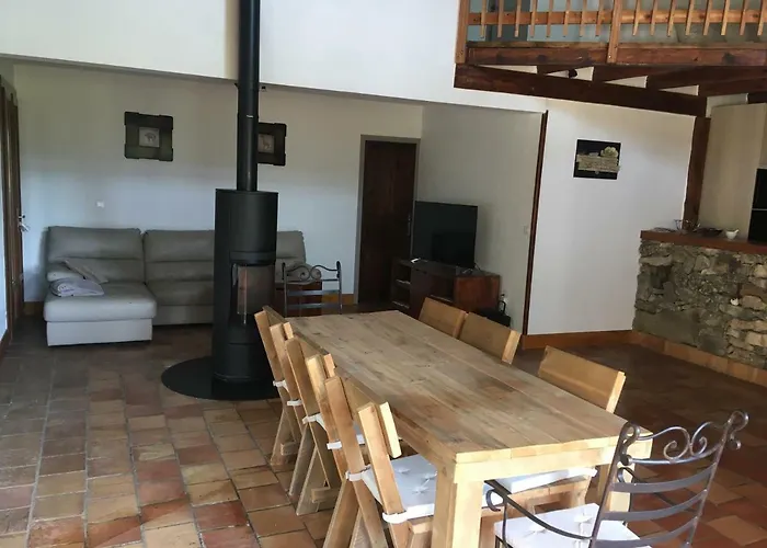 Сasa de vacaciones Le Tresquel *